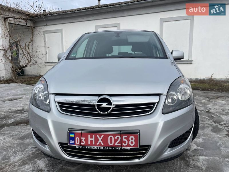 Мінівен Opel Zafira 2010 в Білій Церкві