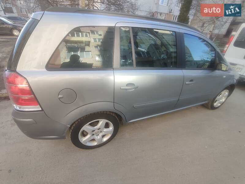 Минивэн Opel Zafira 2007 в Дрогобыче фото 2 Минивэн Opel Zafira 2007 в Дрогобыче