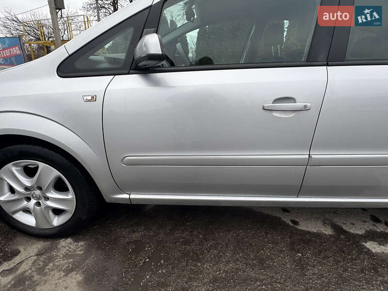 Минивэн Opel Zafira 2008 в Белой Церкви