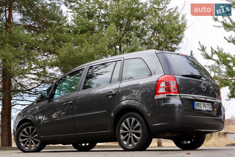 Минивэн Opel Zafira 2011 в Дрогобыче фото 21 Минивэн Opel Zafira 2011 в Дрогобыче