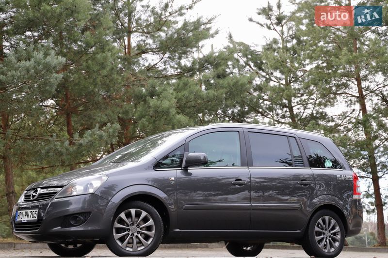 Минивэн Opel Zafira 2011 в Дрогобыче фото 37 Минивэн Opel Zafira 2011 в Дрогобыче
