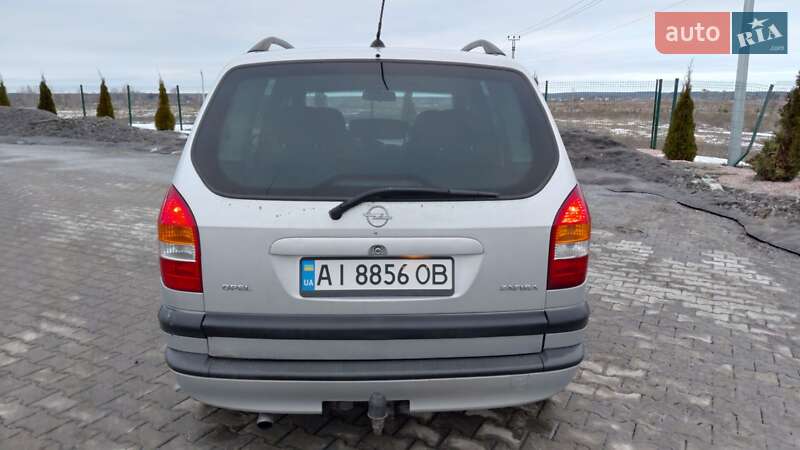 Минивэн Opel Zafira 2000 в Немишаево
