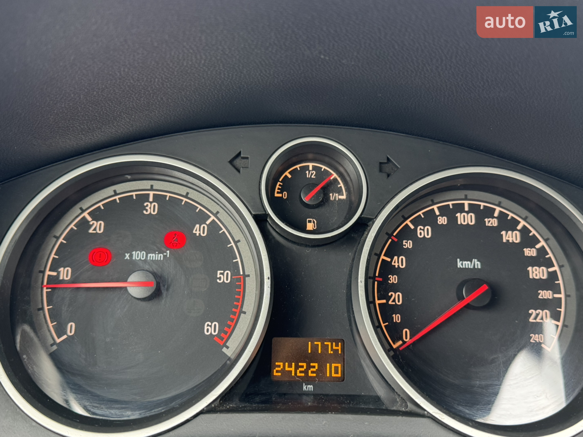 2011 Opel Zafira - мініатюра 21