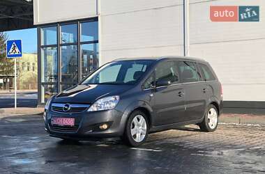 Минивэн Opel Zafira 2009 в Могилев-Подольске