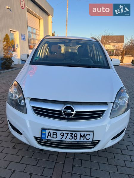 Минивэн Opel Zafira 2012 в Жмеринке
