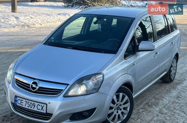 Мінівен Opel Zafira 2013 в Чернівцях