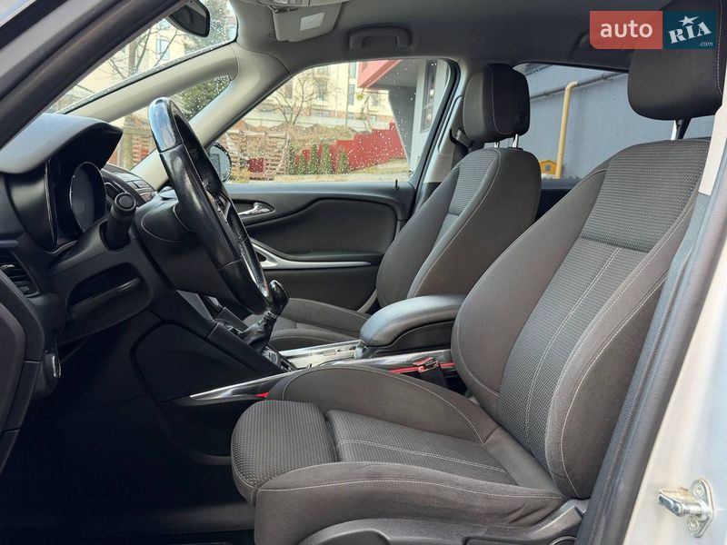 Микровэн Opel Zafira 2014 в Львове