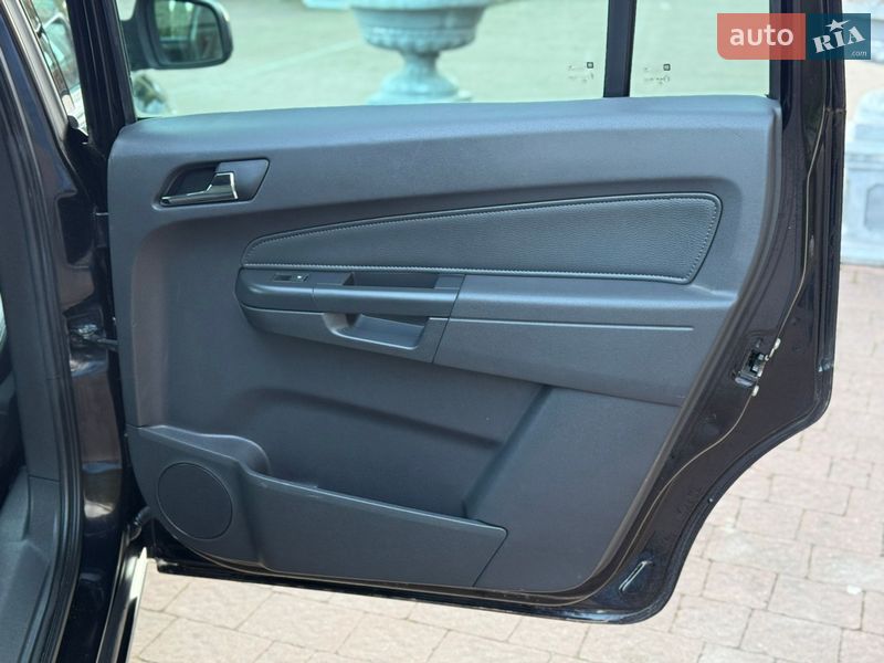 Минивэн Opel Zafira 2012 в Моршине фото 82 Минивэн Opel Zafira 2012 в Моршине