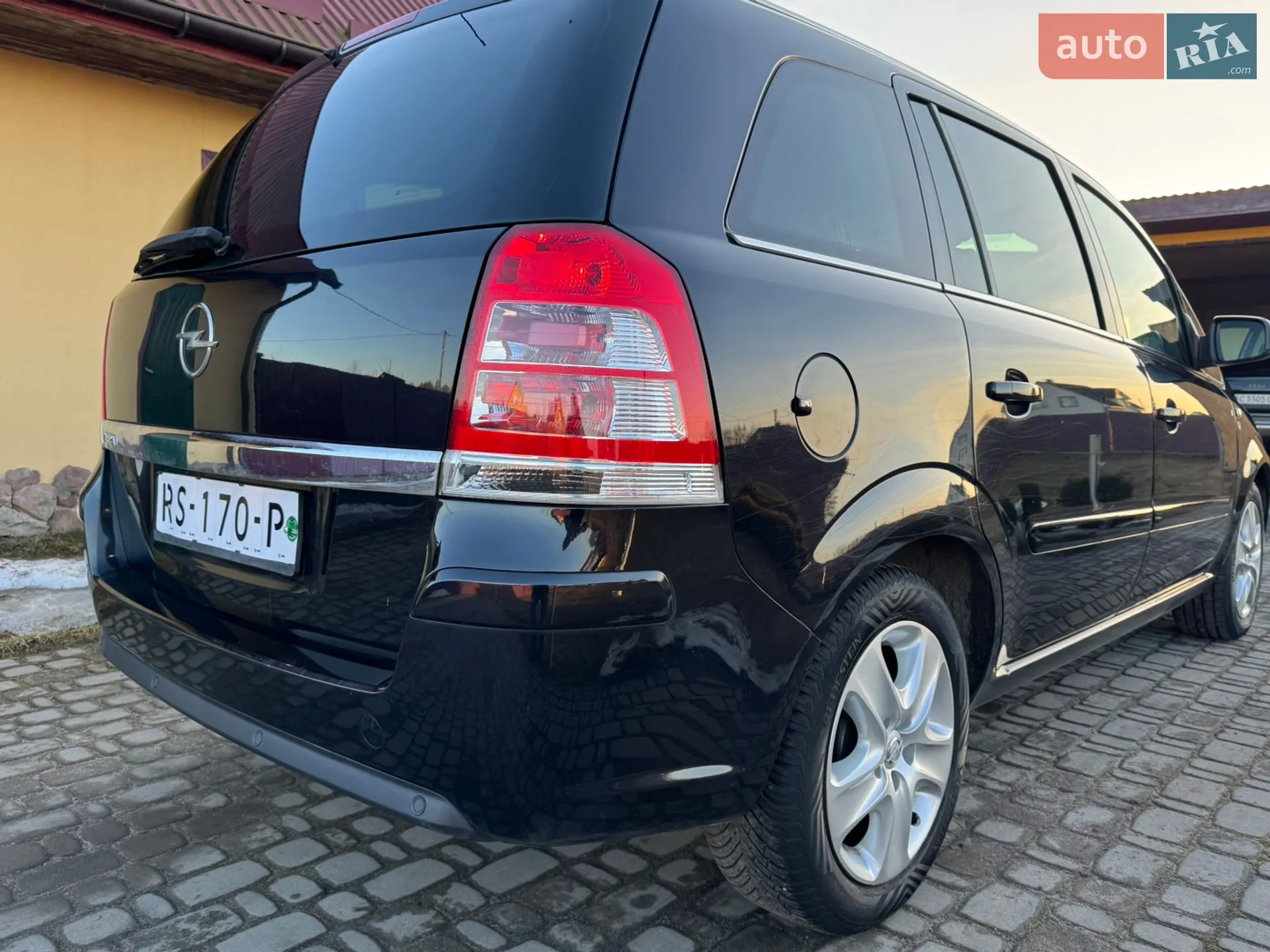 2010 Opel Zafira - мініатюра 11
