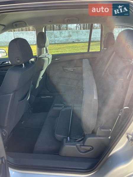 Минивэн Opel Zafira 2010 в Луцке