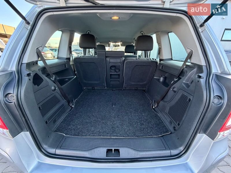 Минивэн Opel Zafira 2009 в Владимире