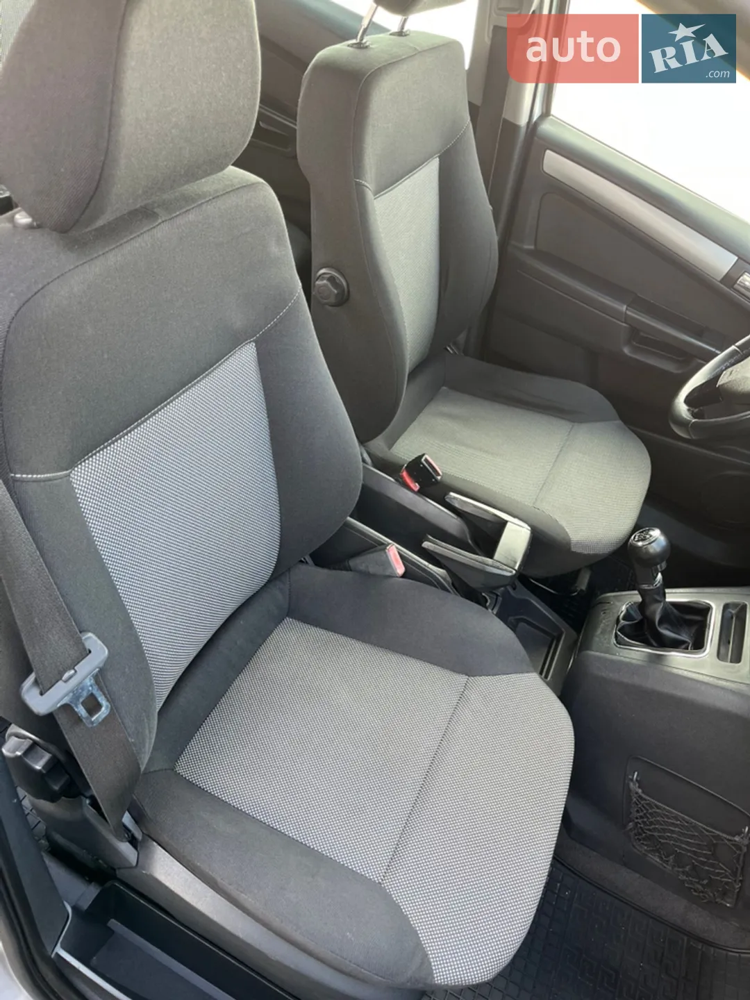 2010 Opel Zafira - мініатюра 13