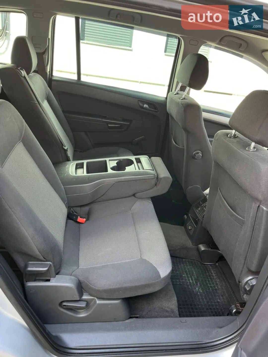 2010 Opel Zafira - мініатюра 15