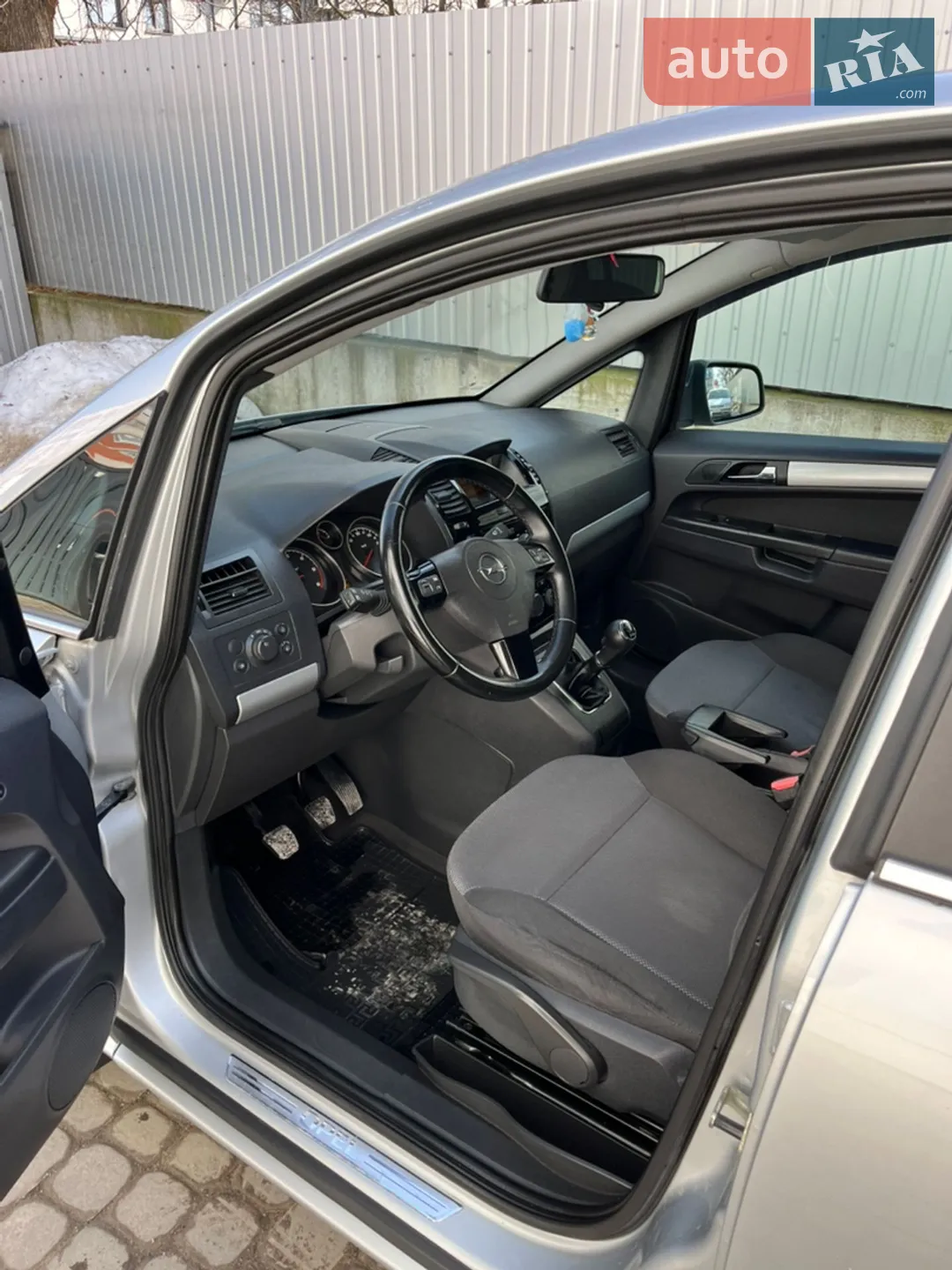 2010 Opel Zafira - мініатюра 25