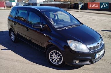 Мінівен Opel Zafira 2007 в Києві