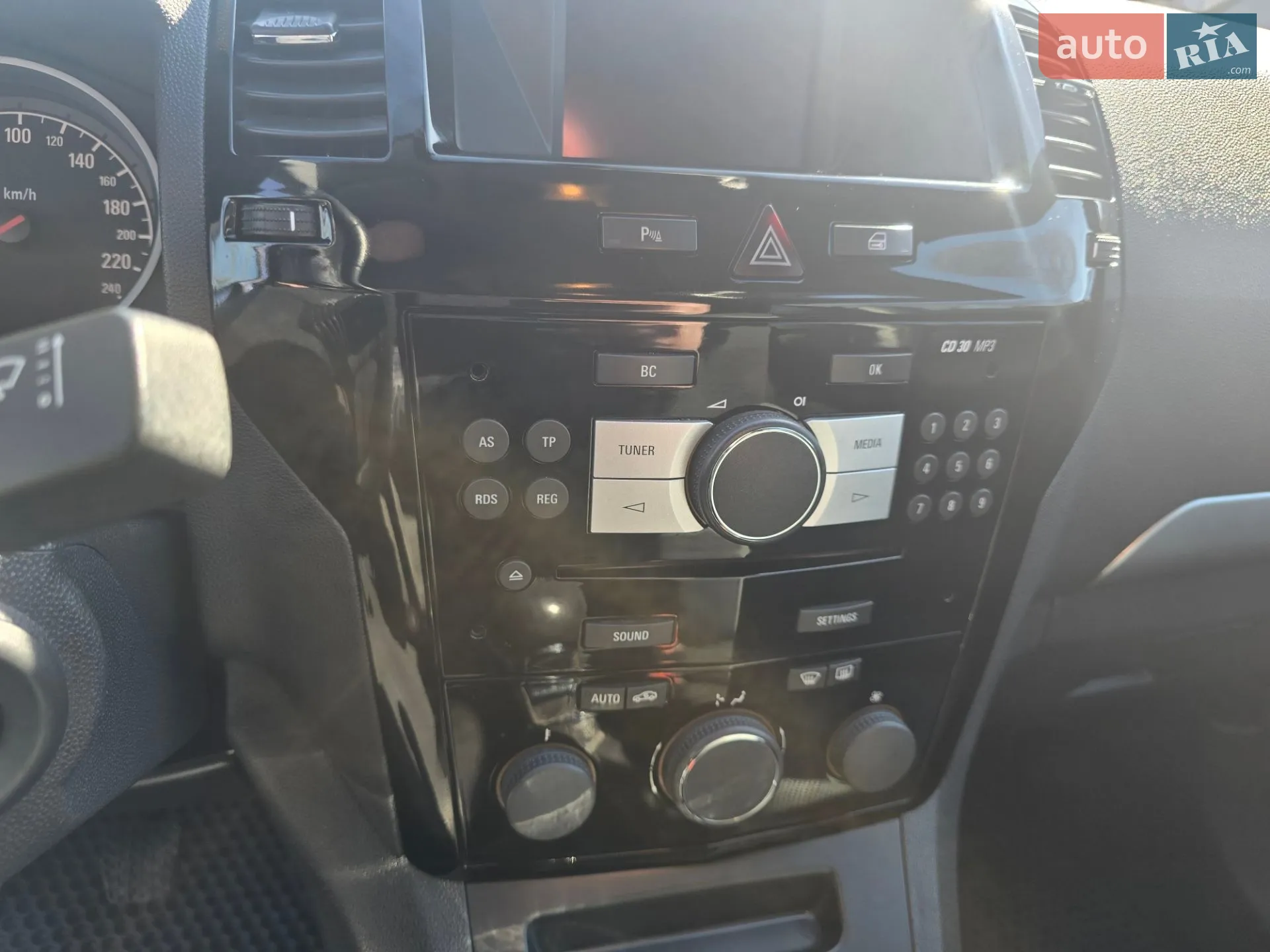2013 Opel Zafira - мініатюра 19