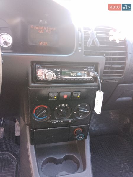 Минивэн Opel Zafira 2002 в Виноградове