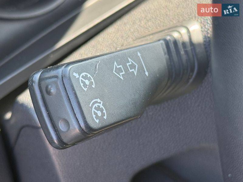 Минивэн Opel Zafira 2012 в Ровно