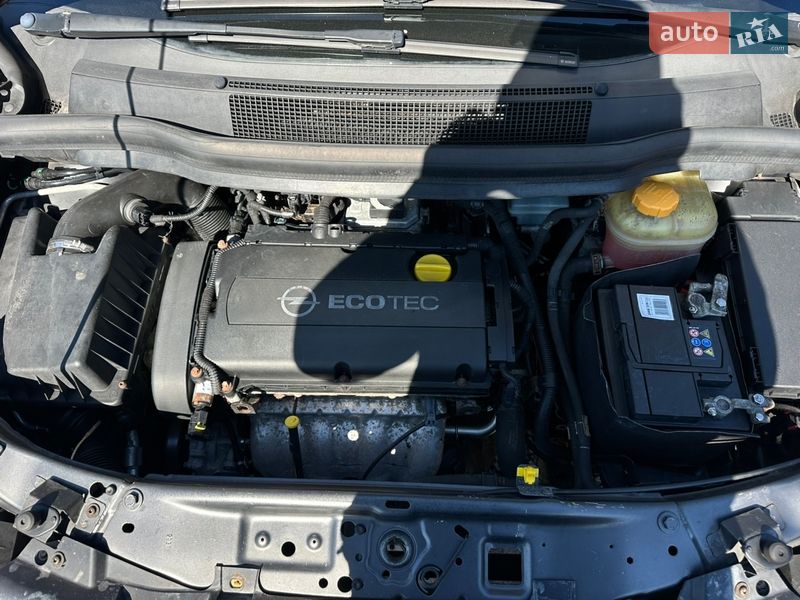 Мінівен Opel Zafira 2012 в Вінниці