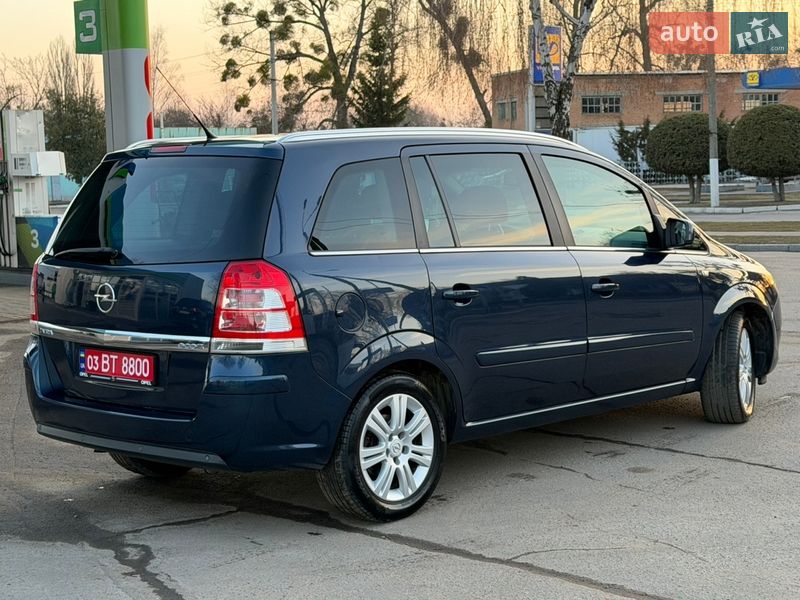 Минивэн Opel Zafira 2011 в Лубнах