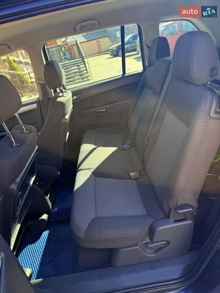 Минивэн Opel Zafira 2008 в Луцке