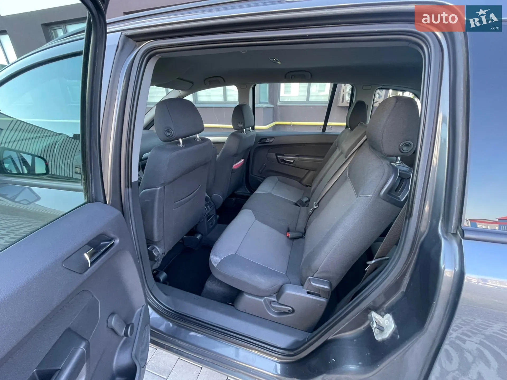 2011 Opel Zafira - мініатюра 8