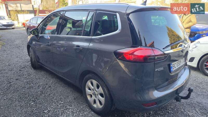 Микровэн Opel Zafira 2015 в Львове