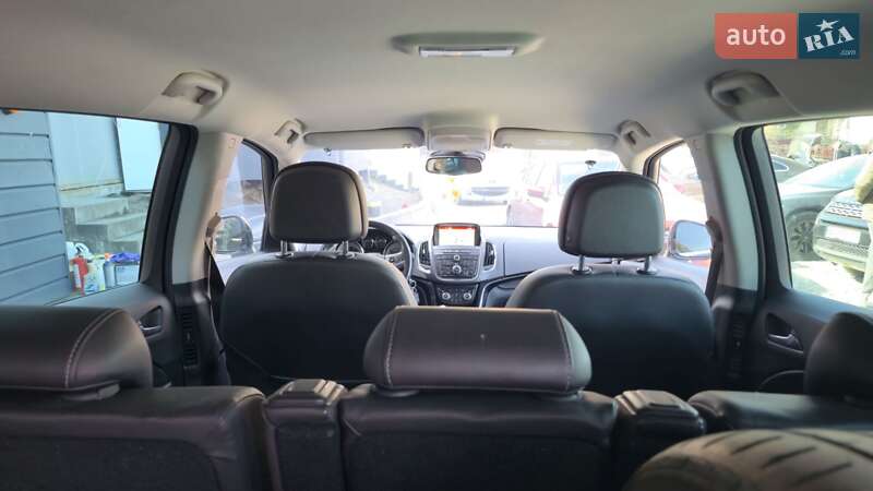 Микровэн Opel Zafira 2015 в Львове