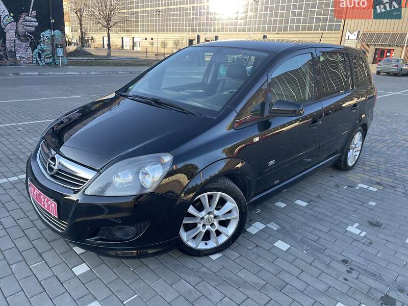 Минивэн Opel Zafira 2009 в Луцке