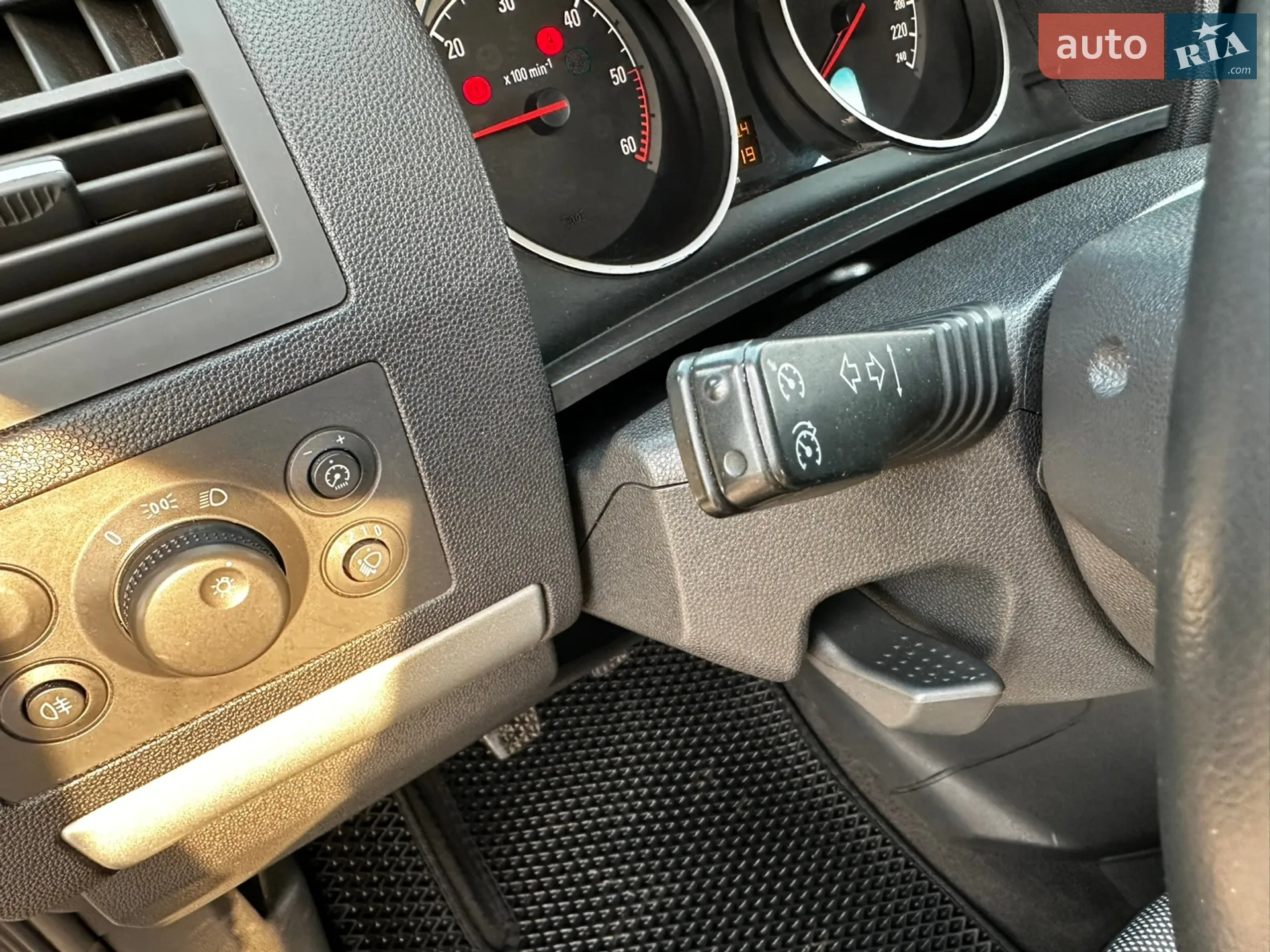 2011 Opel Zafira - мініатюра 31
