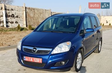 Минивэн Opel Zafira 2008 в Вознесенске