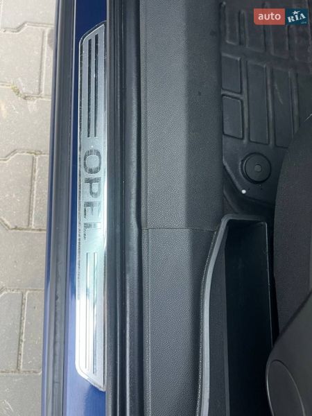 Мінівен Opel Zafira 2010 в Ізмаїлі