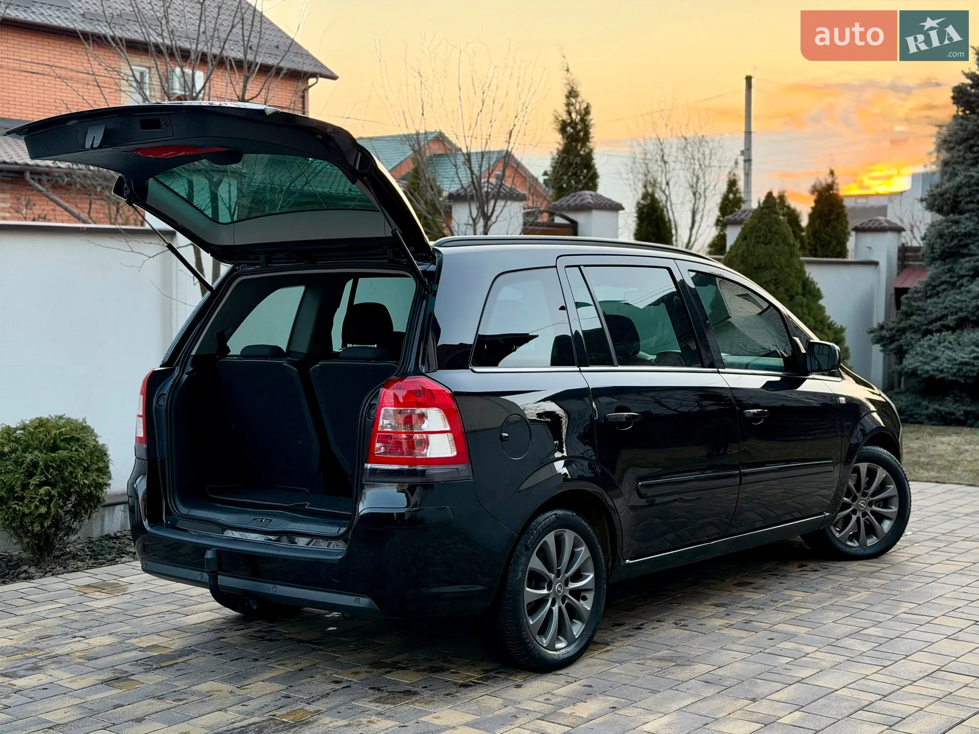 2011 Opel Zafira - мініатюра 26