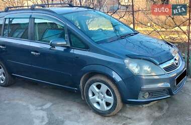 Минивэн Opel Zafira 2006 в Широком
