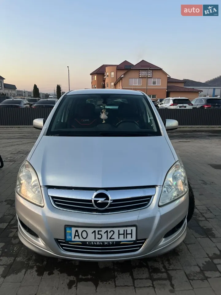 2010 Opel Zafira - мініатюра 19