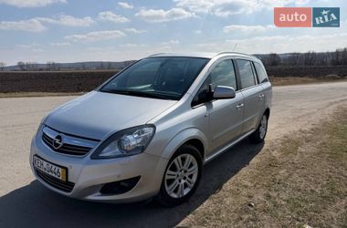 Минивэн Opel Zafira 2011 в Красилове