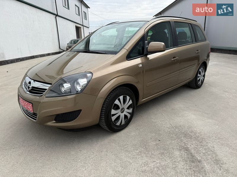 Opel Zafira 2013 Opel Zafira 2013