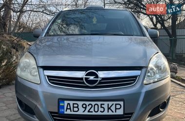 Минивэн Opel Zafira 2009 в Хмельнике