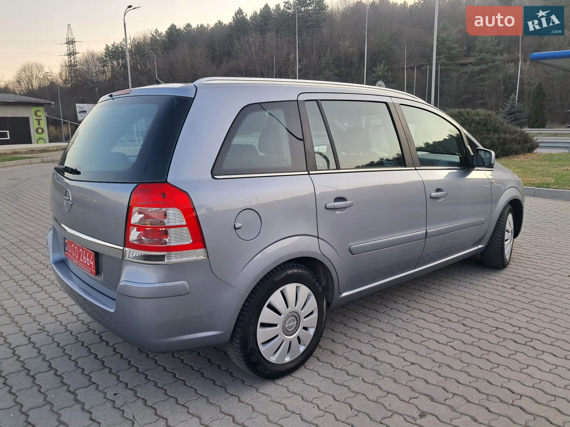2010 Opel Zafira - мініатюра 10