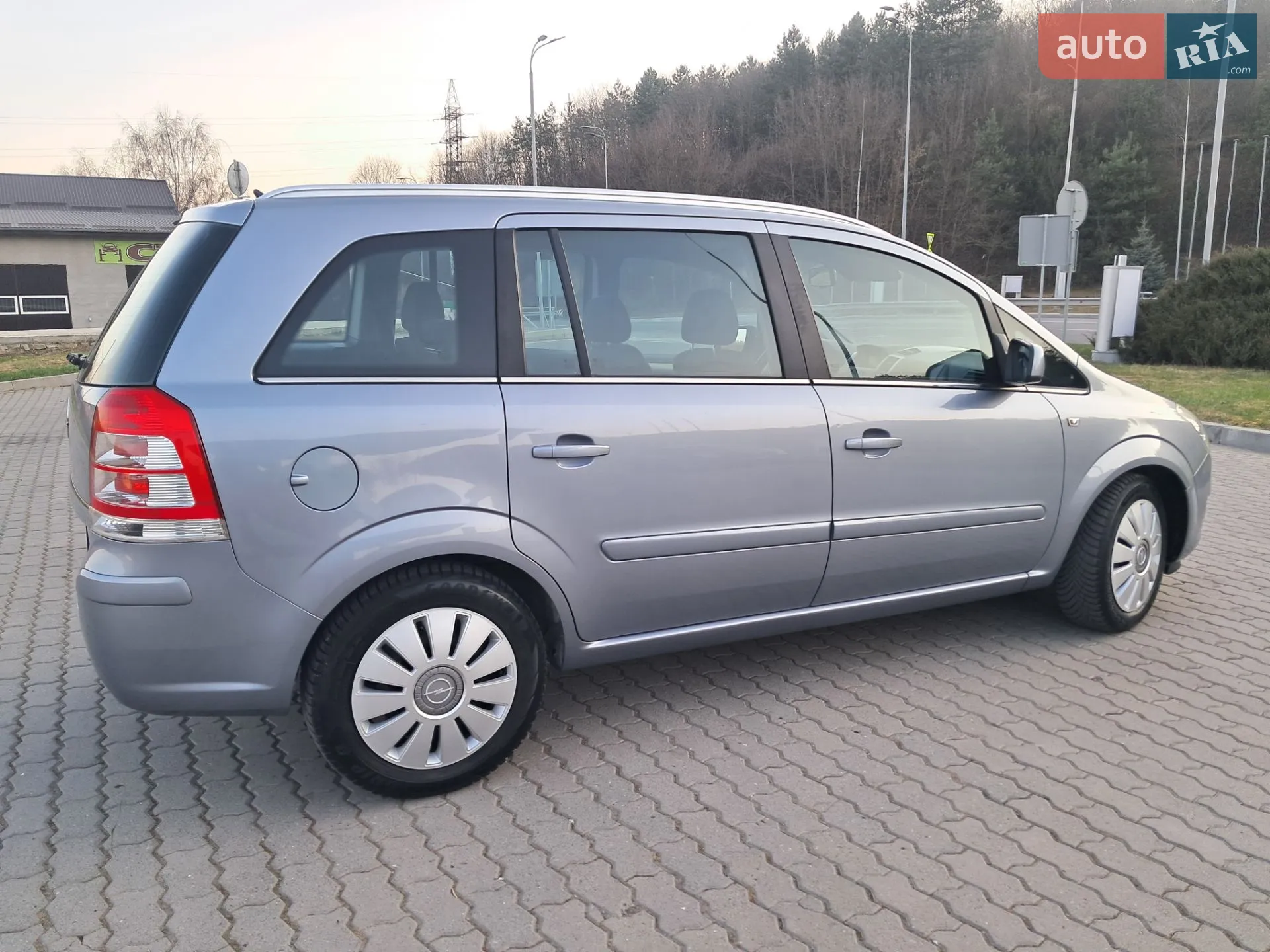 2010 Opel Zafira - мініатюра 9