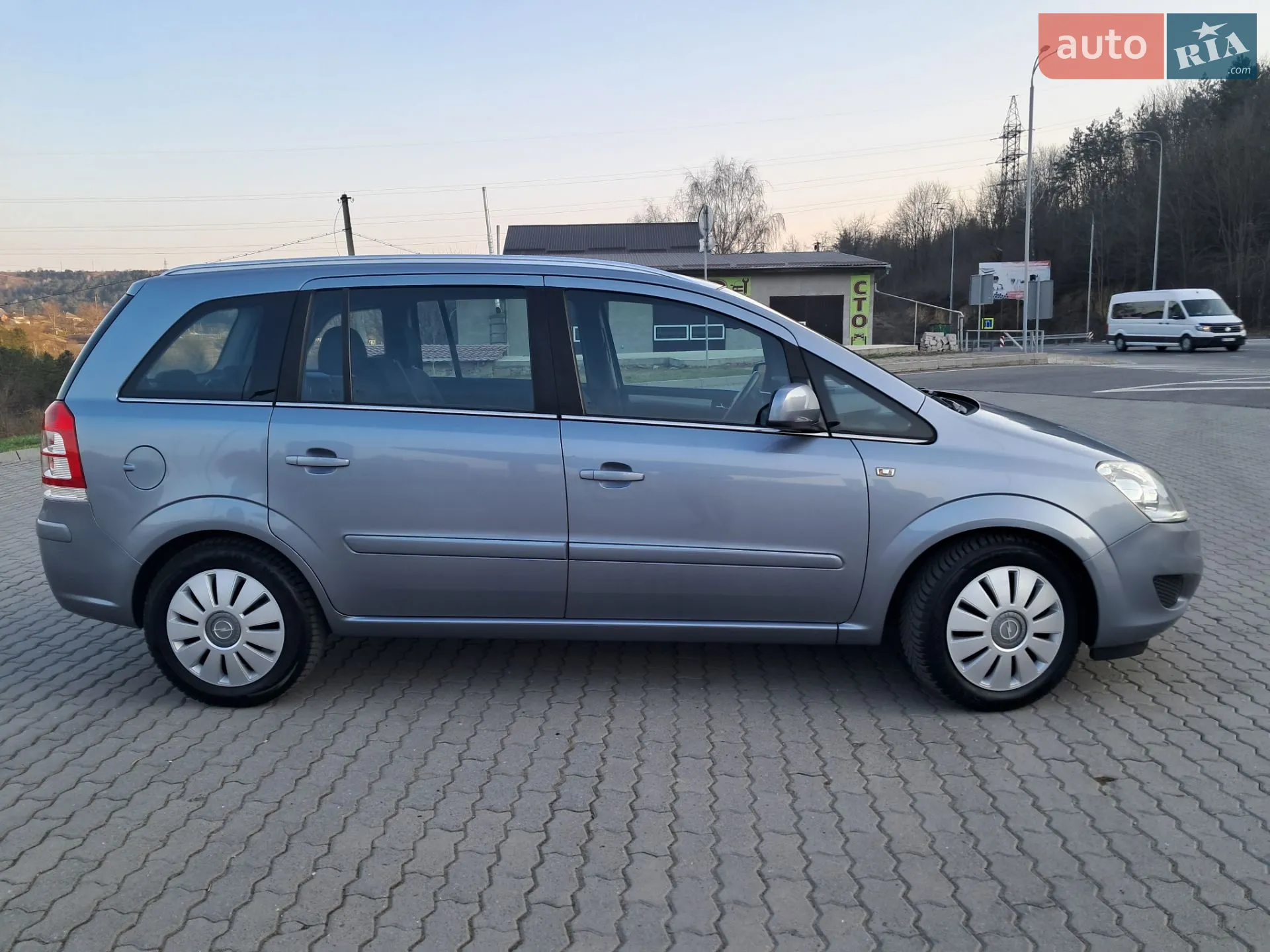 2010 Opel Zafira - мініатюра 8
