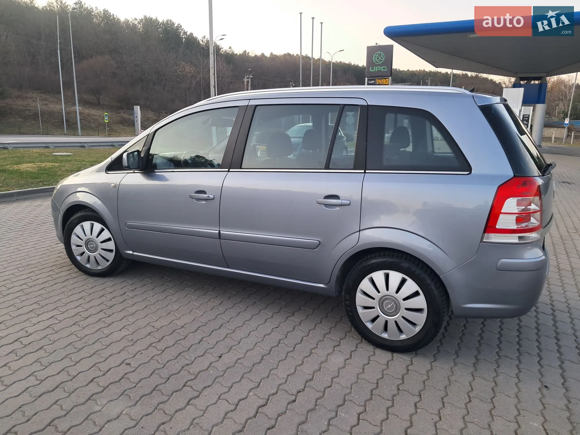 2010 Opel Zafira - мініатюра 17