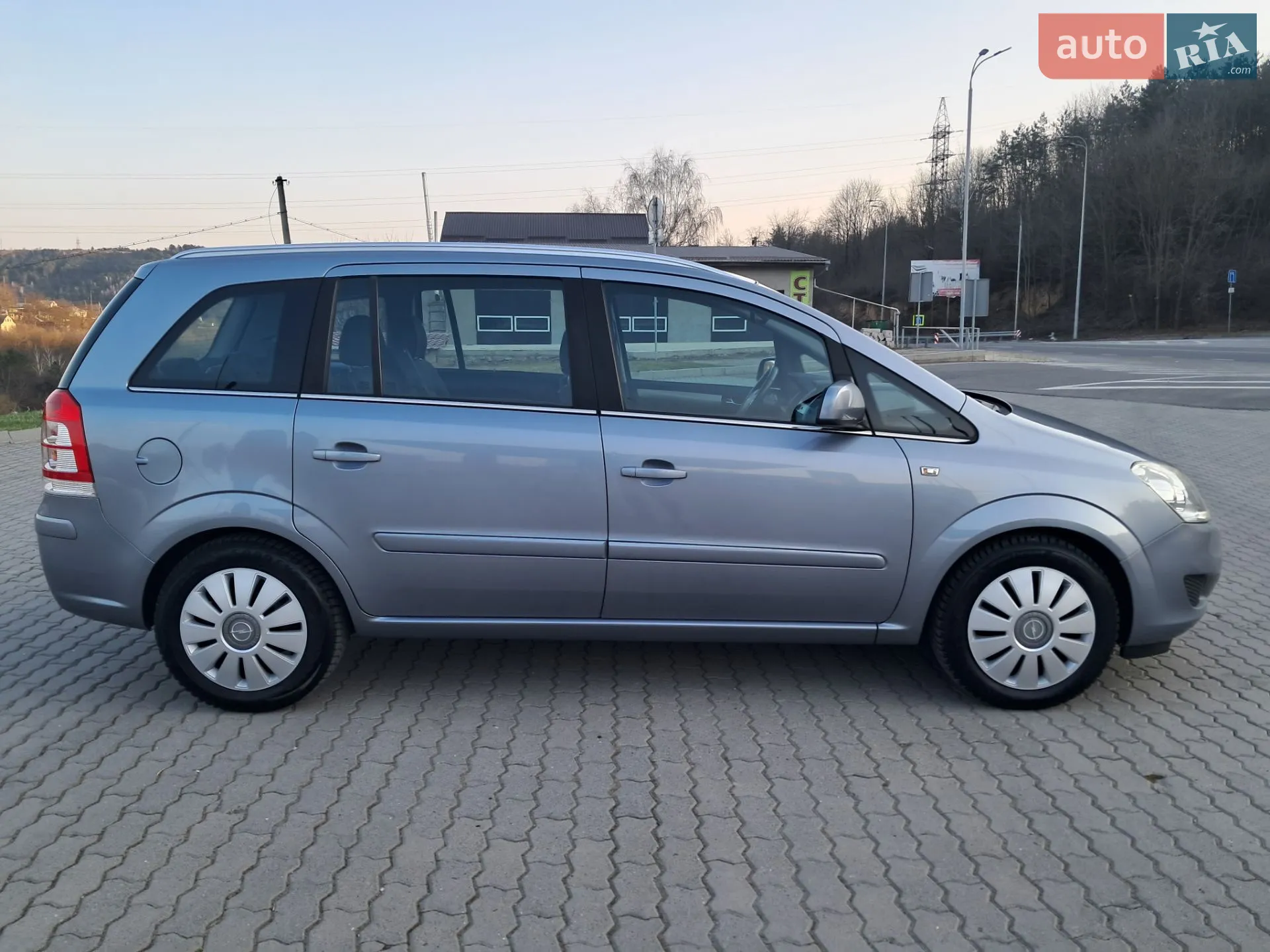 2010 Opel Zafira - мініатюра 24