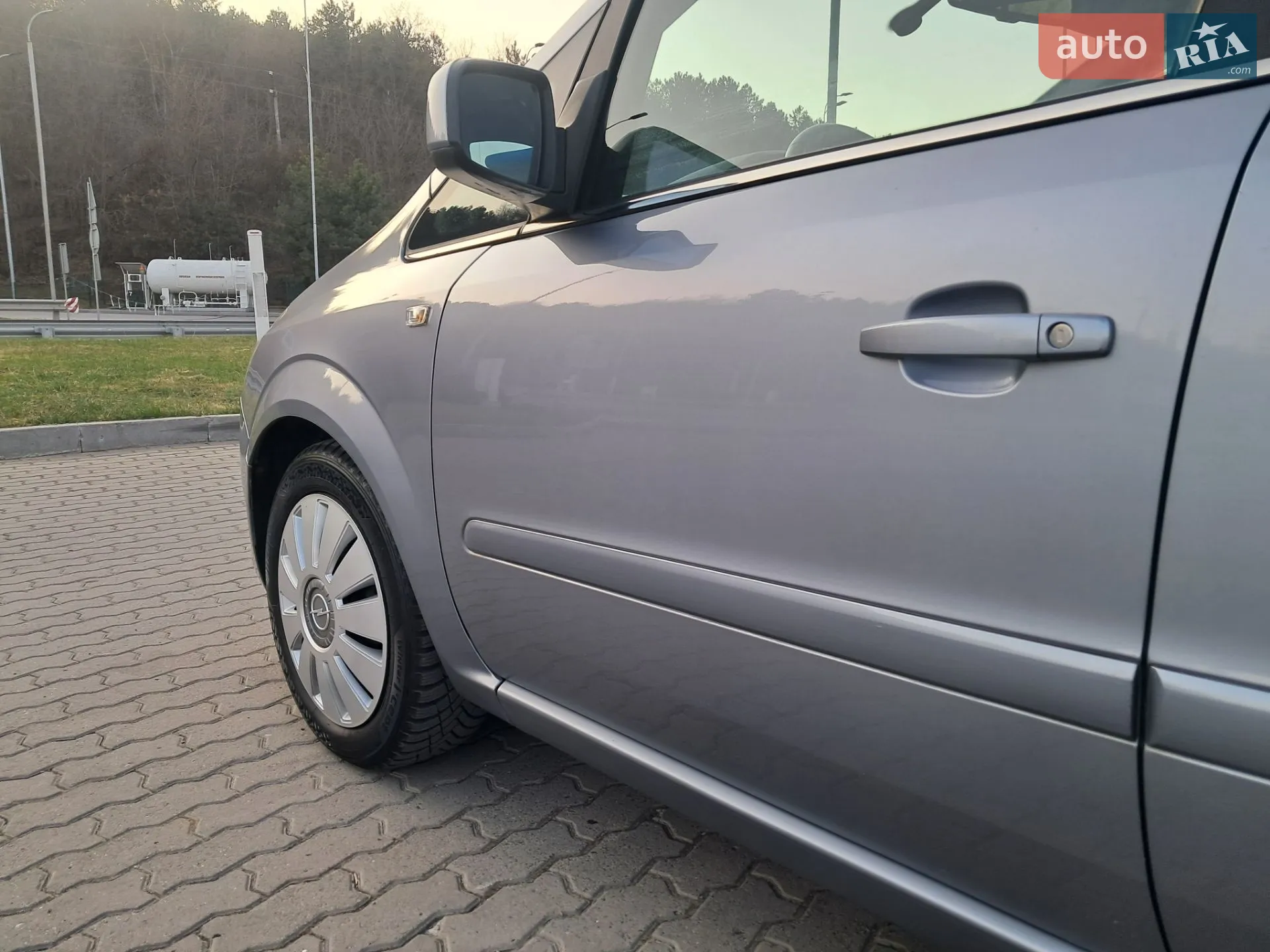 2010 Opel Zafira - мініатюра 32
