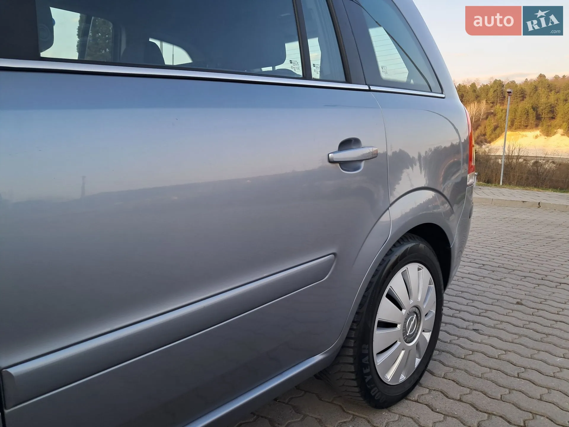 2010 Opel Zafira - мініатюра 31