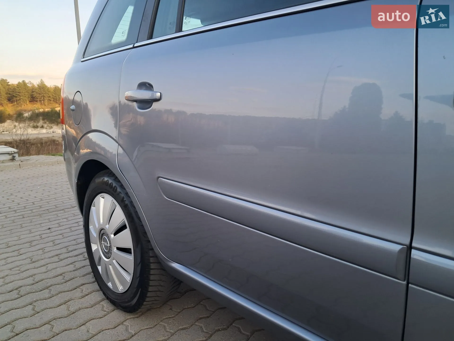 2010 Opel Zafira - мініатюра 37