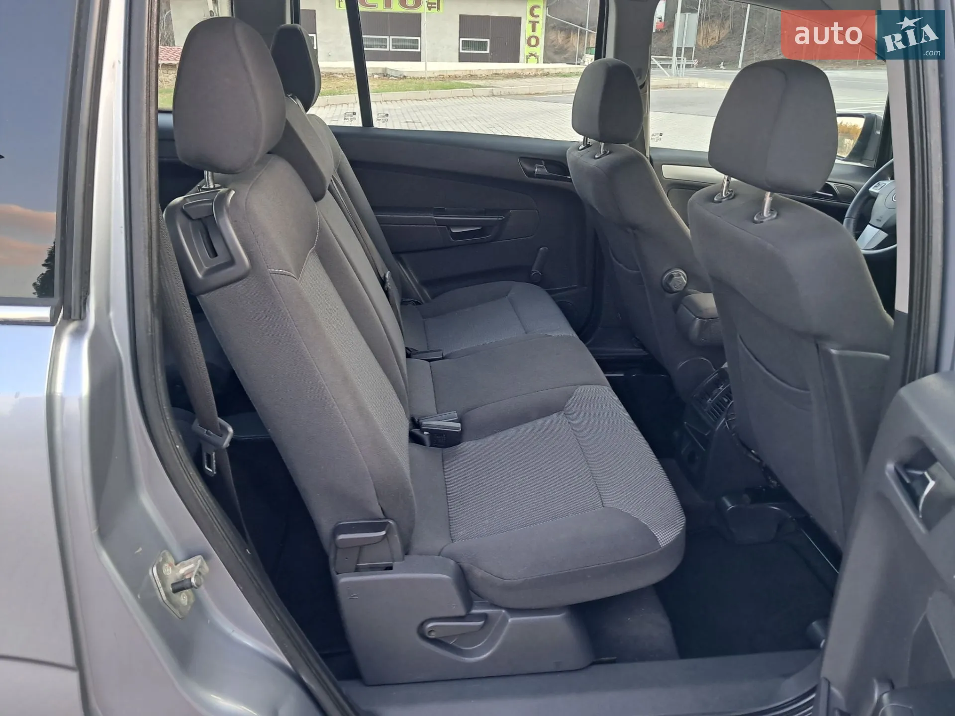 2010 Opel Zafira - мініатюра 48