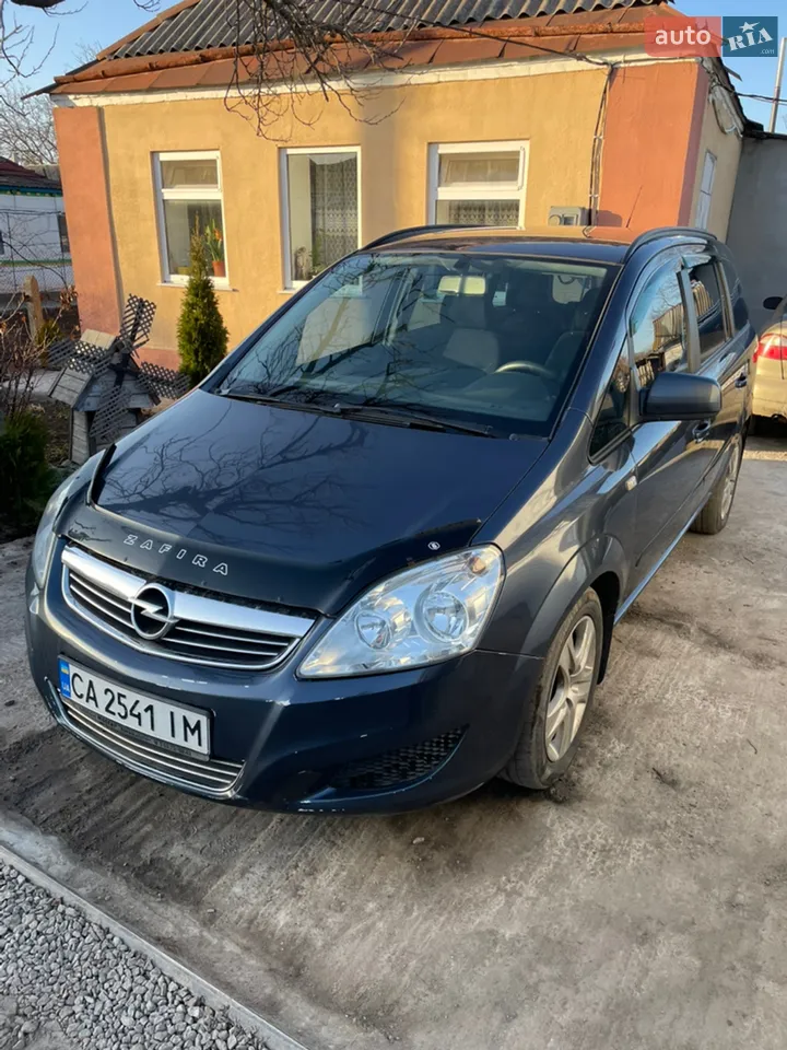 2010 Opel Zafira - мініатюра 21