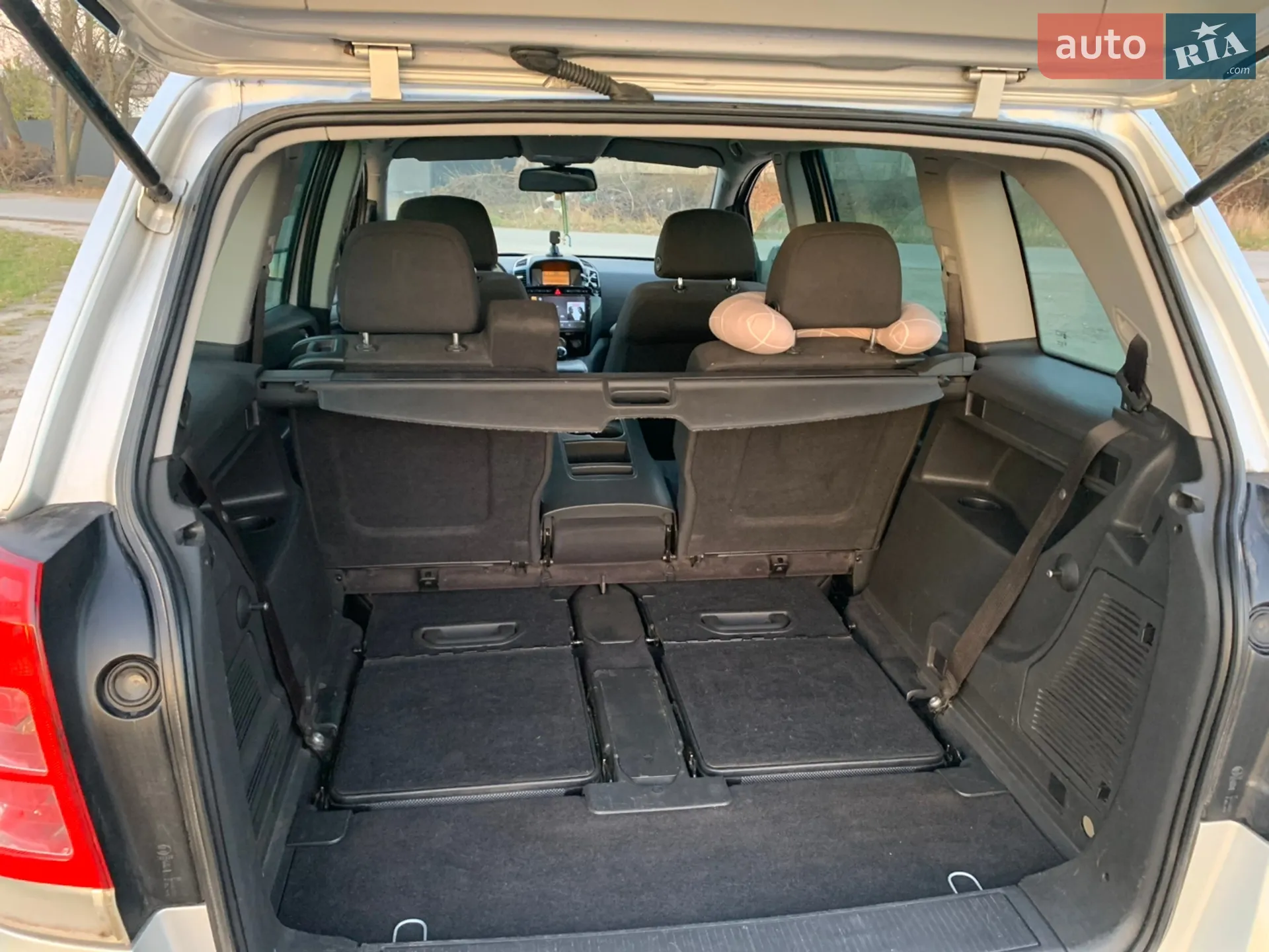 2011 Opel Zafira - мініатюра 11