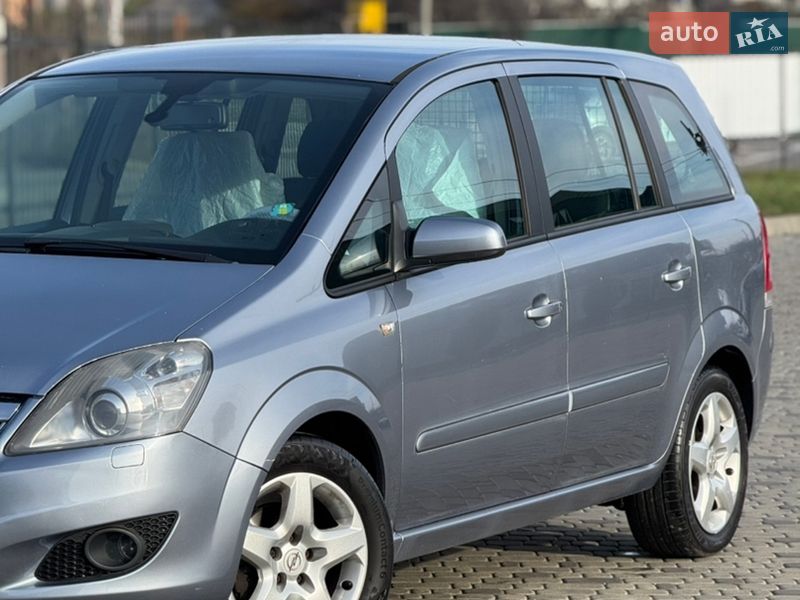 Минивэн Opel Zafira 2008 в Белой Церкви фото 13 Минивэн Opel Zafira 2008 в Белой Церкви